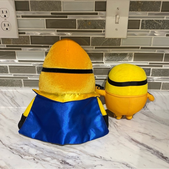 Minions plushies universal studios - Picture 2 of 6